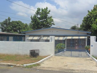 Hilliary Avenue Kgn 19, Kingston / St. Andrew, Jamaica - House for Sale